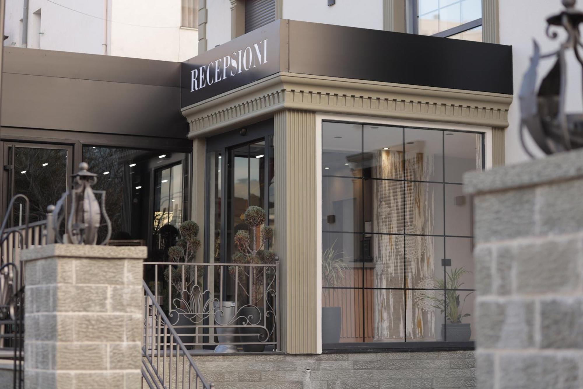 Residence Inn ティラナ エクステリア 写真